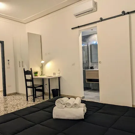 Majorana's Labsuites Bed & Breakfast 3*